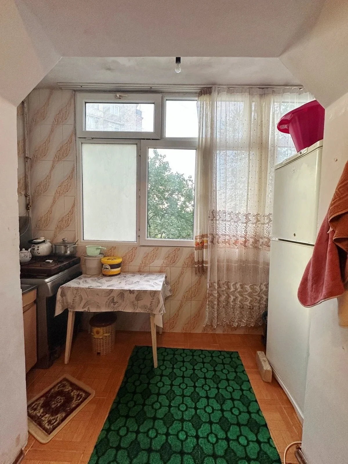 2 otaqlı orta təmirli mənzil satılır Köhnə Günəşli qəsəbəsində — Mənzil, Bakı (7)