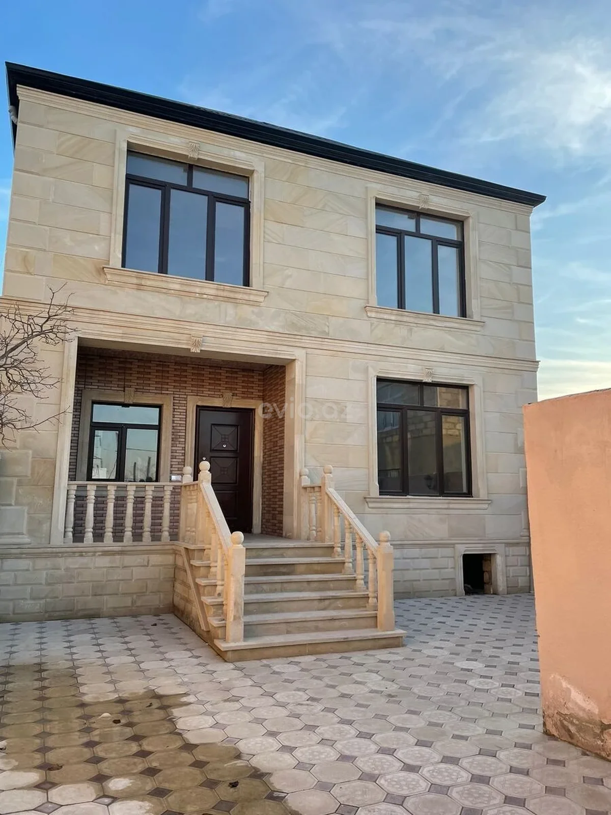 4 otaqlı həyət evi satılır Biləcəri qəsəbəsində — Bakı
