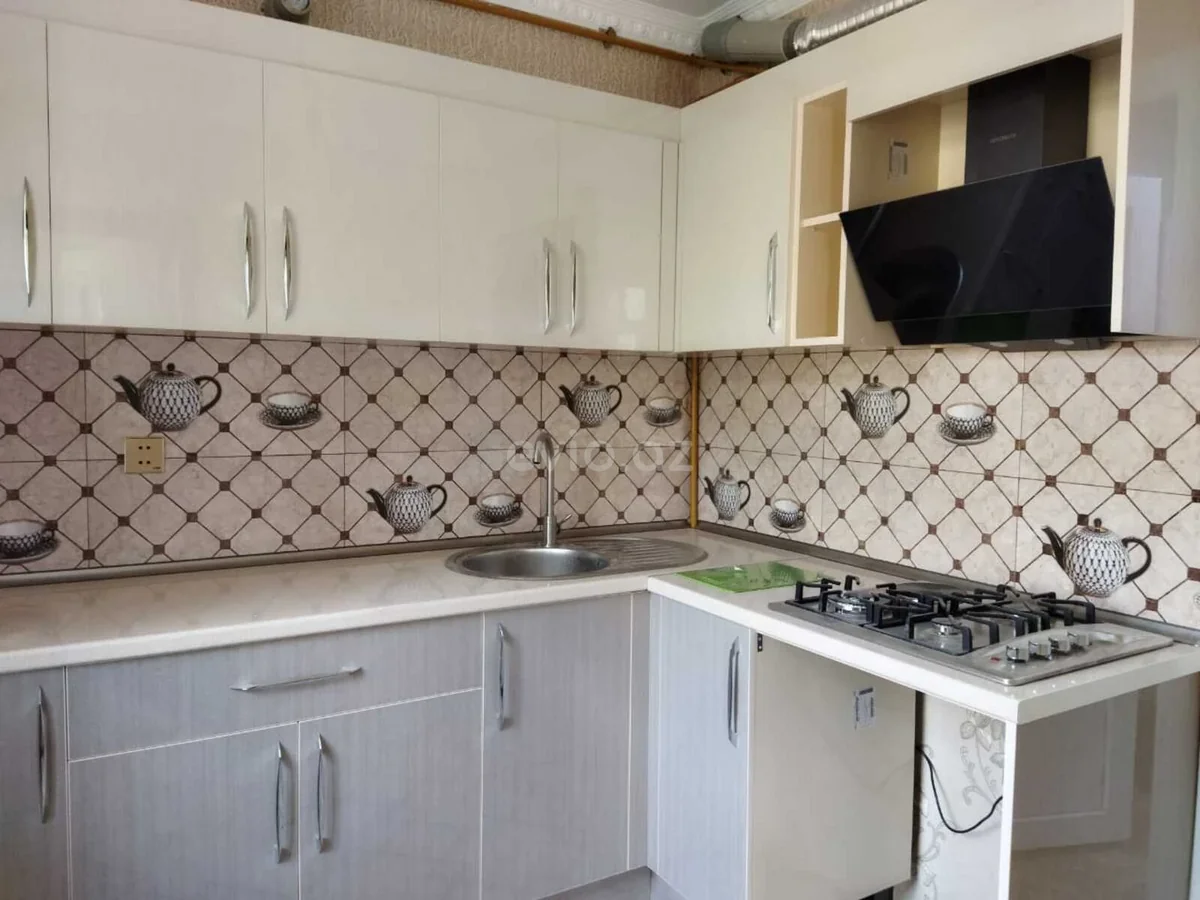 Kirayə 2 otaqlı mənzil Həzi Aslanov metrosu yaxınlığında — Rəvan bəy — Apartment