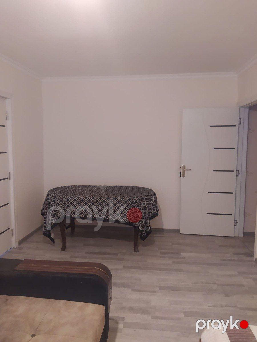 İcarəyə verilir 3 otaqlı köhnə tikili 50 m² — Mənzil, Bakı (5)