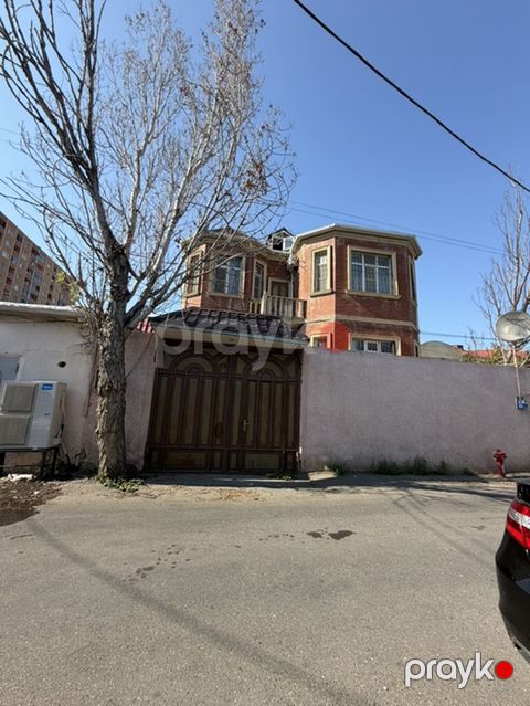 120 kv. m, 6 otaqlı — Bakı