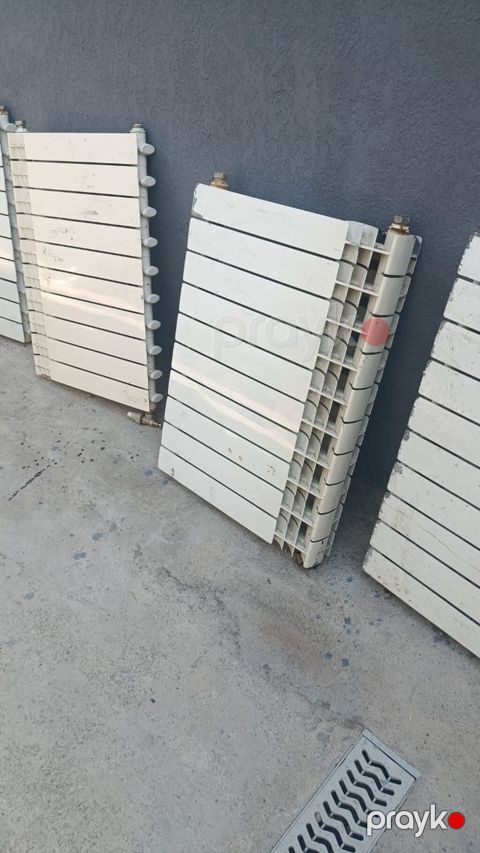 5 eded var 1 i 50 azn ünvanı xırdalan ci el Alüminium radiator — Bakı