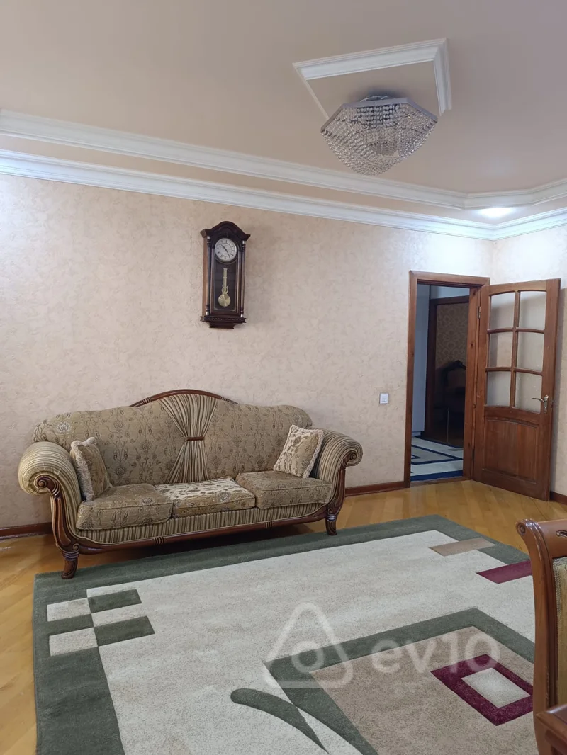 4 otaqlı mənzil, 120 m², Nerimanov — kirayə — Bakı