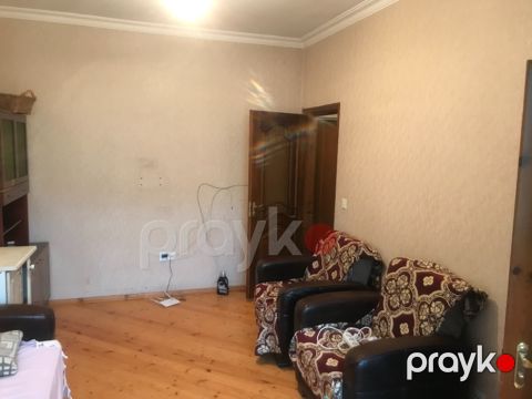 İcarəyə verilir 2 otaqlı köhnə tikili 45 m² — Bakı