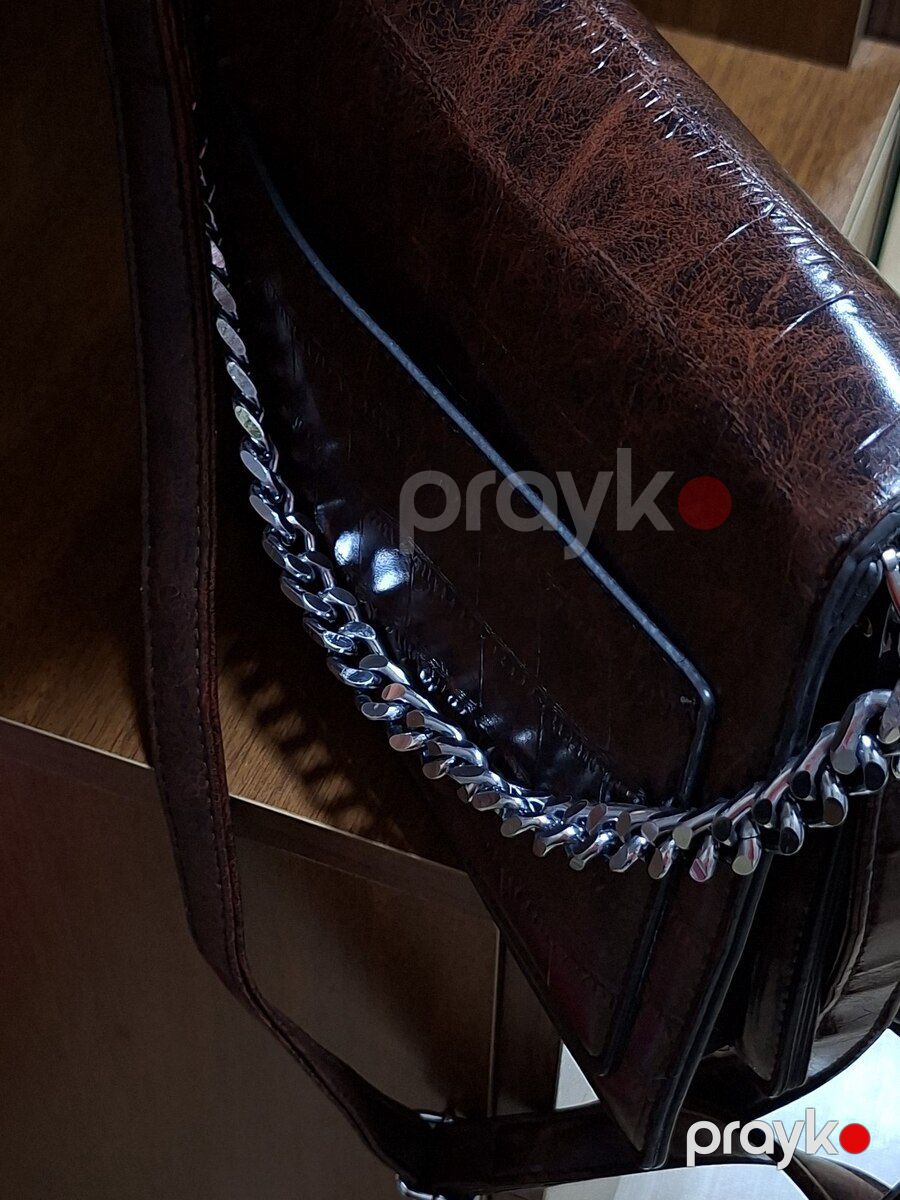 Charles & Keith çiyin çantası — Şəxsi əşyalar, Bakı (5)