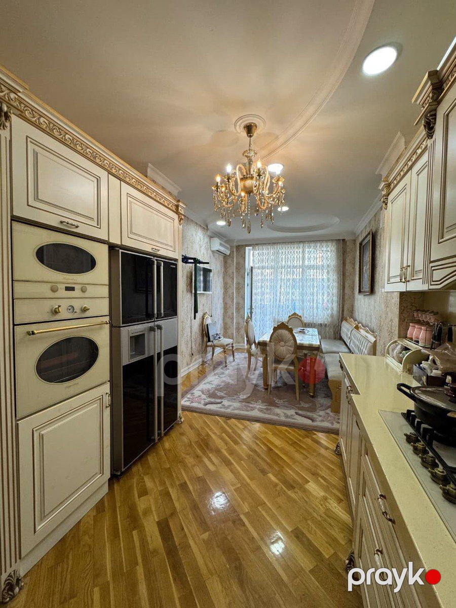 Satılır 4 otaqlı yeni tikili 191 m² — Mənzil, Bakı (5)