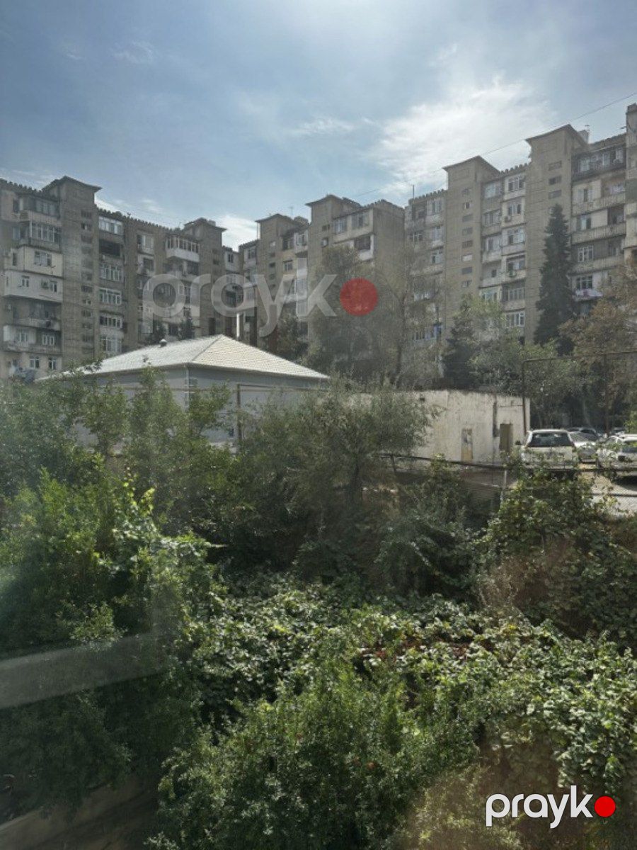 Satılır 2 otaqlı köhnə tikili 70 m² — Mənzil, Bakı (12)