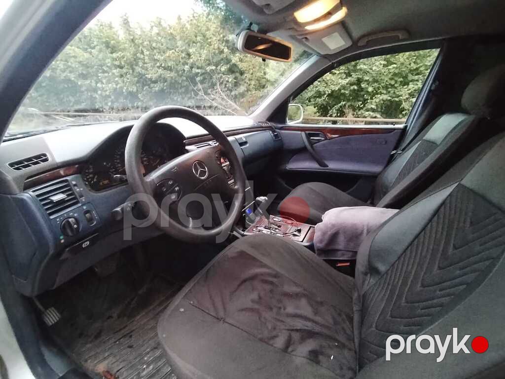 Mercedes E 220, 2.2 L, 2001 il, 569 738 km — Avtomobillər, Qazax (7)