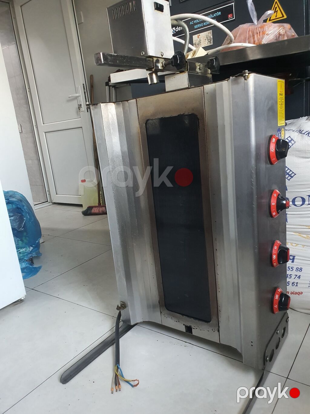 Elektrik, 4 gözlü — İsitmə avadanlığı, Bakı (3)