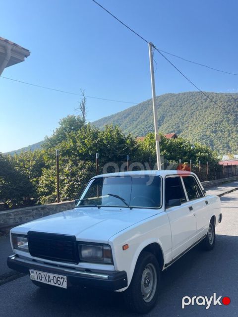 Lada (VAZ) 2107, 1.6 L, 2005 il, 111 111 km — Qax