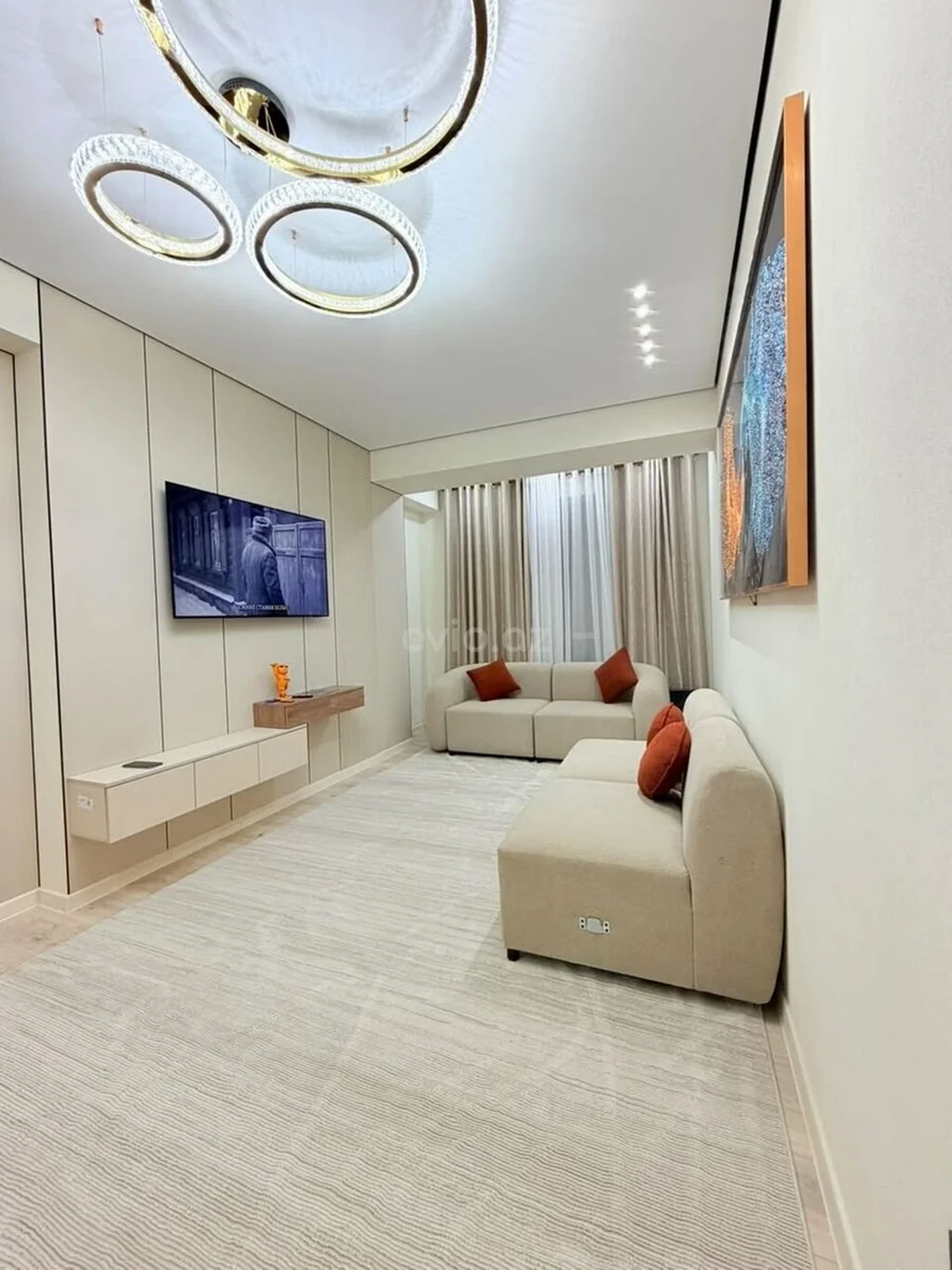 Kirayə 2 otaqlı mənzil 28 May metrosu yaxınlığında — Bakı