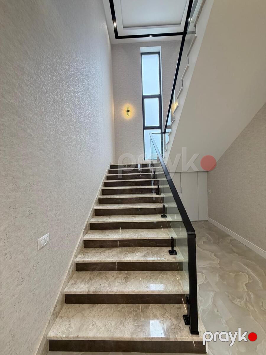 Satılır 6 otaqlı həyət evi/bağ evi 400 m² — Ev, villa, Bakı (10)