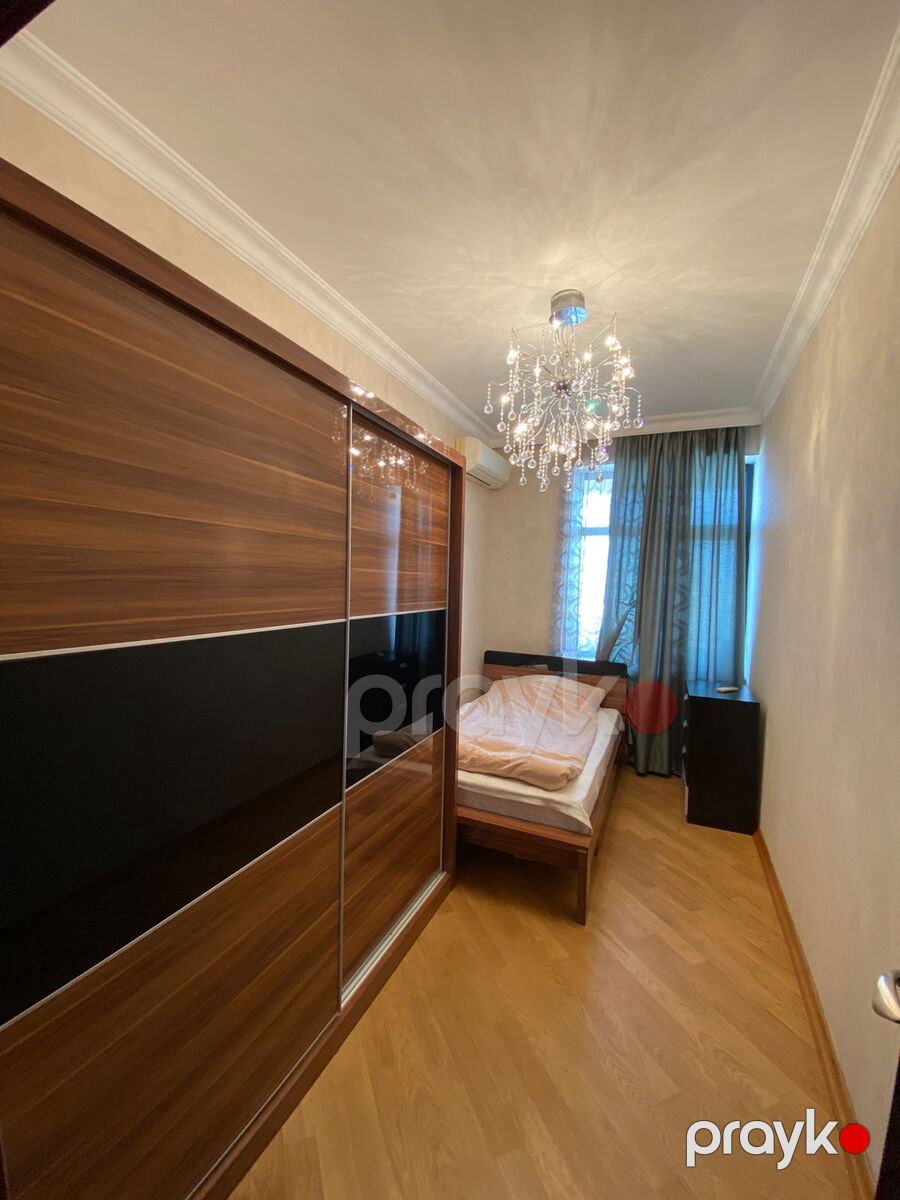 İcarəyə verilir 4 otaqlı yeni tikili 200 m² — Mənzil, Bakı (7)