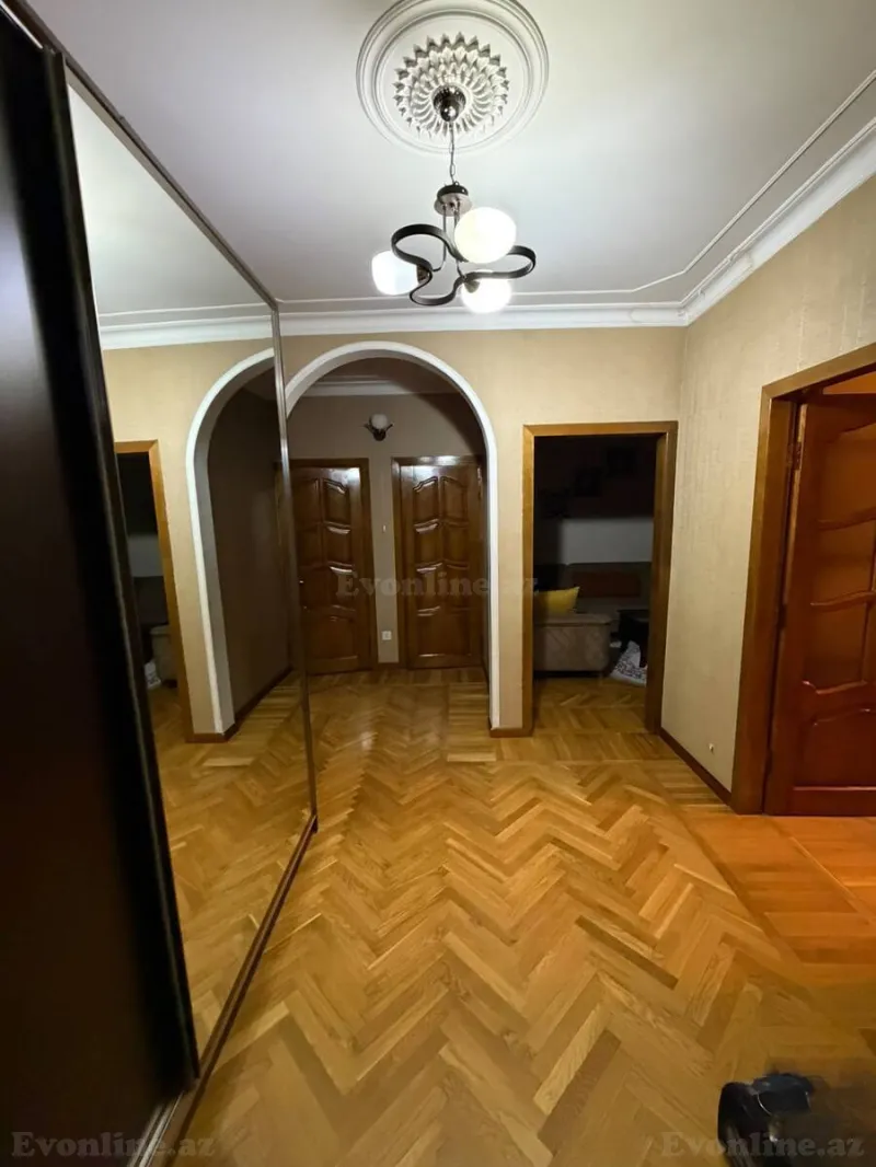 Kirayə verilir 3 otaqlı Mənzil Köhnə tikili 80 m² Bakı, Yasamal r., 20 Yanvar m., Yasamal — Mənzil, Bakı (7)