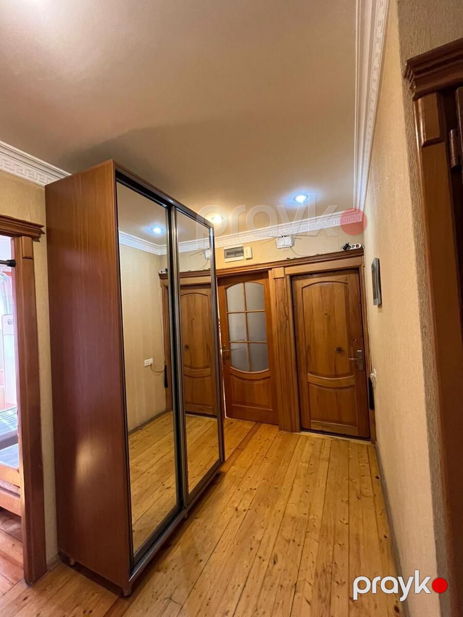 Satılır 4 otaqlı köhnə tikili 100 m² — Mənzil, Bakı (7)