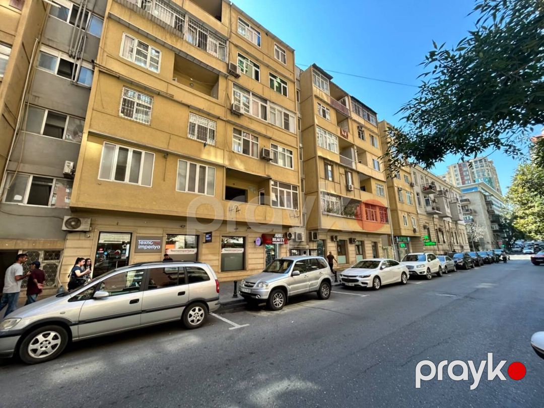 Satılır 3 otaqlı köhnə tikili 75 m² — Mənzil, Bakı (3)