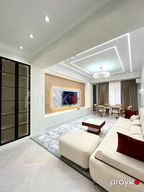 Satılır 4 otaqlı yeni tikili 182 m² — Bakı