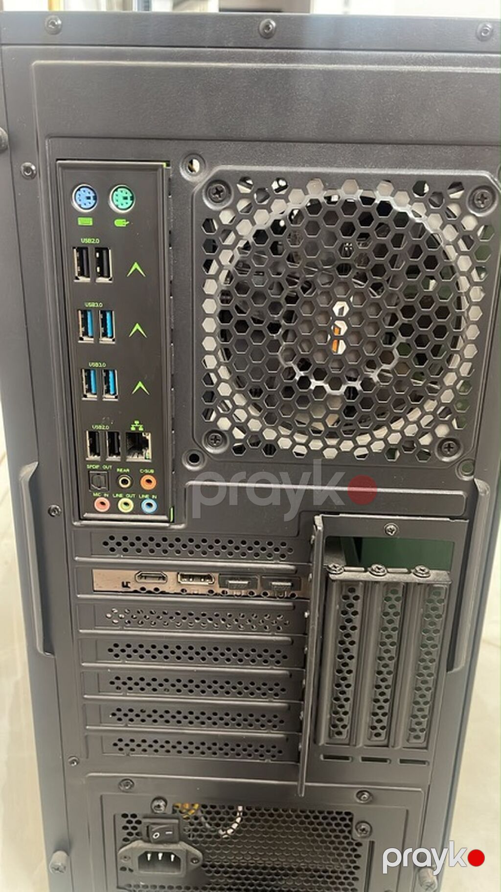 Kompüterin xüsusiyyətləri: Prosessor: Intel Xeon E5-2680 v3 Nüvə — Korpuslər, Masazır (5)