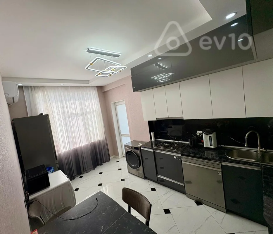 4 otaqlı mənzil, 115 m², Şirin Mirzəyev küç — Mənzil, Bakı (8)
