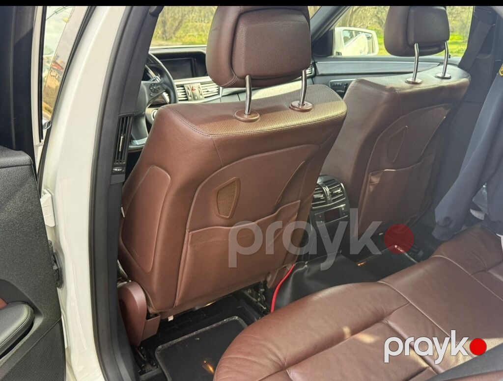 Mercedes-Benz E 300: 3 l 2009 il Sedan — Avtomobillər, Digah (7)