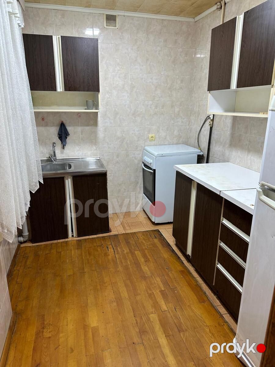 İcarəyə verilir 1 otaqlı köhnə tikili 40 m² — Mənzil, Bakı (6)