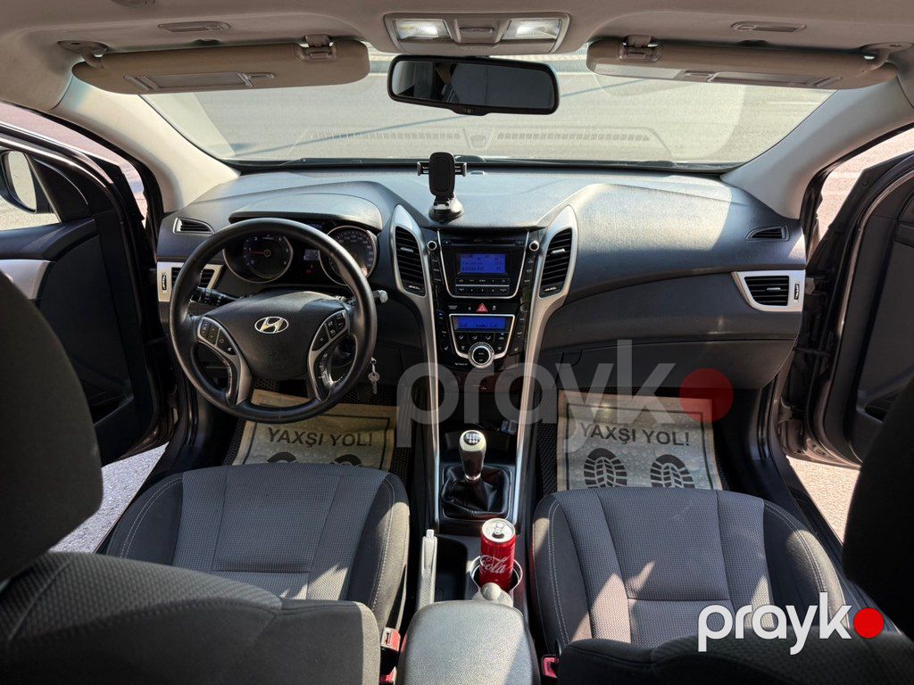 Hyundai i30, 1.6 L, 2012 il, 207 000 km — Avtomobillər, Şəki (8)