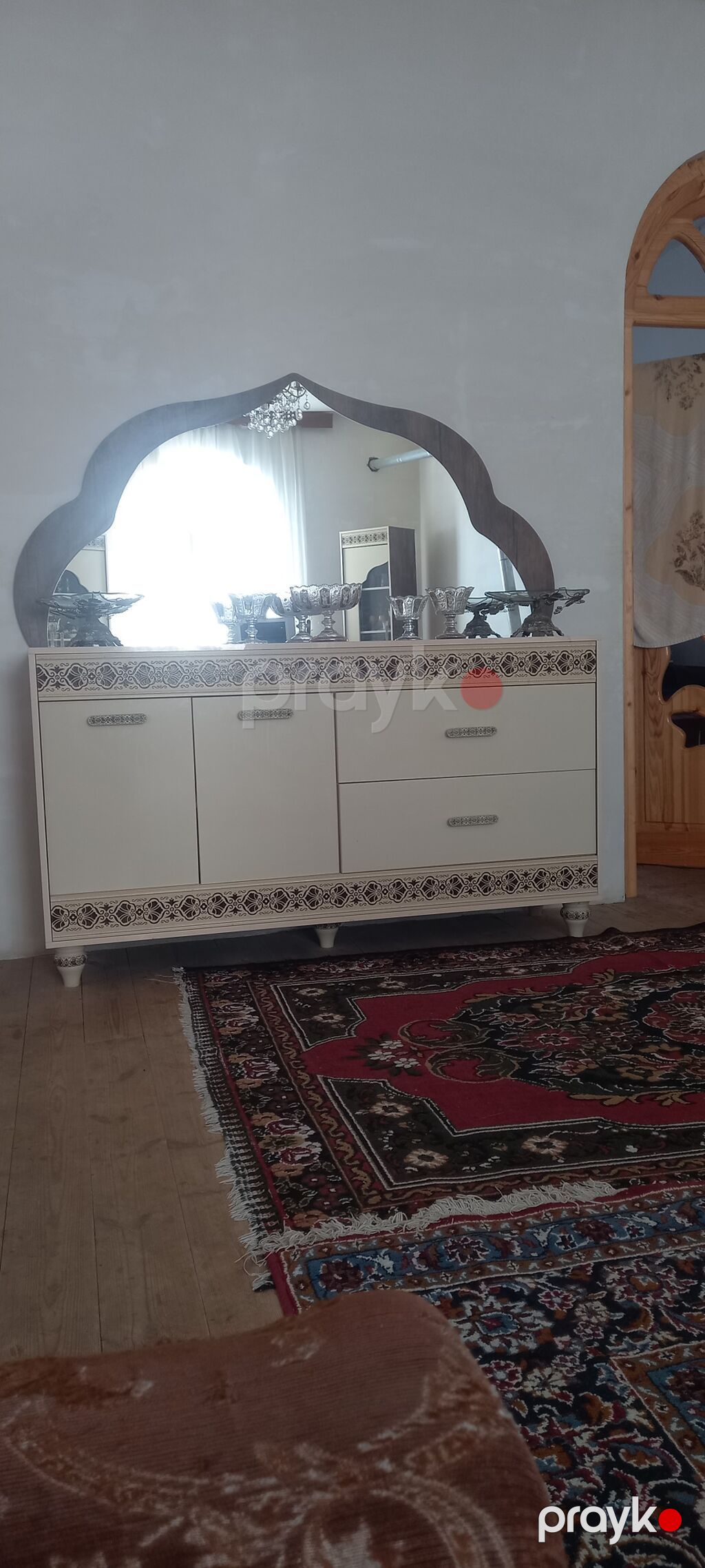 Zövqlü qonaq otağı mebel dəsti - Vitrin şkafı (ikiqapılı): Ön hissəsi — Qonaq otağı üçün, Gəncə (3)