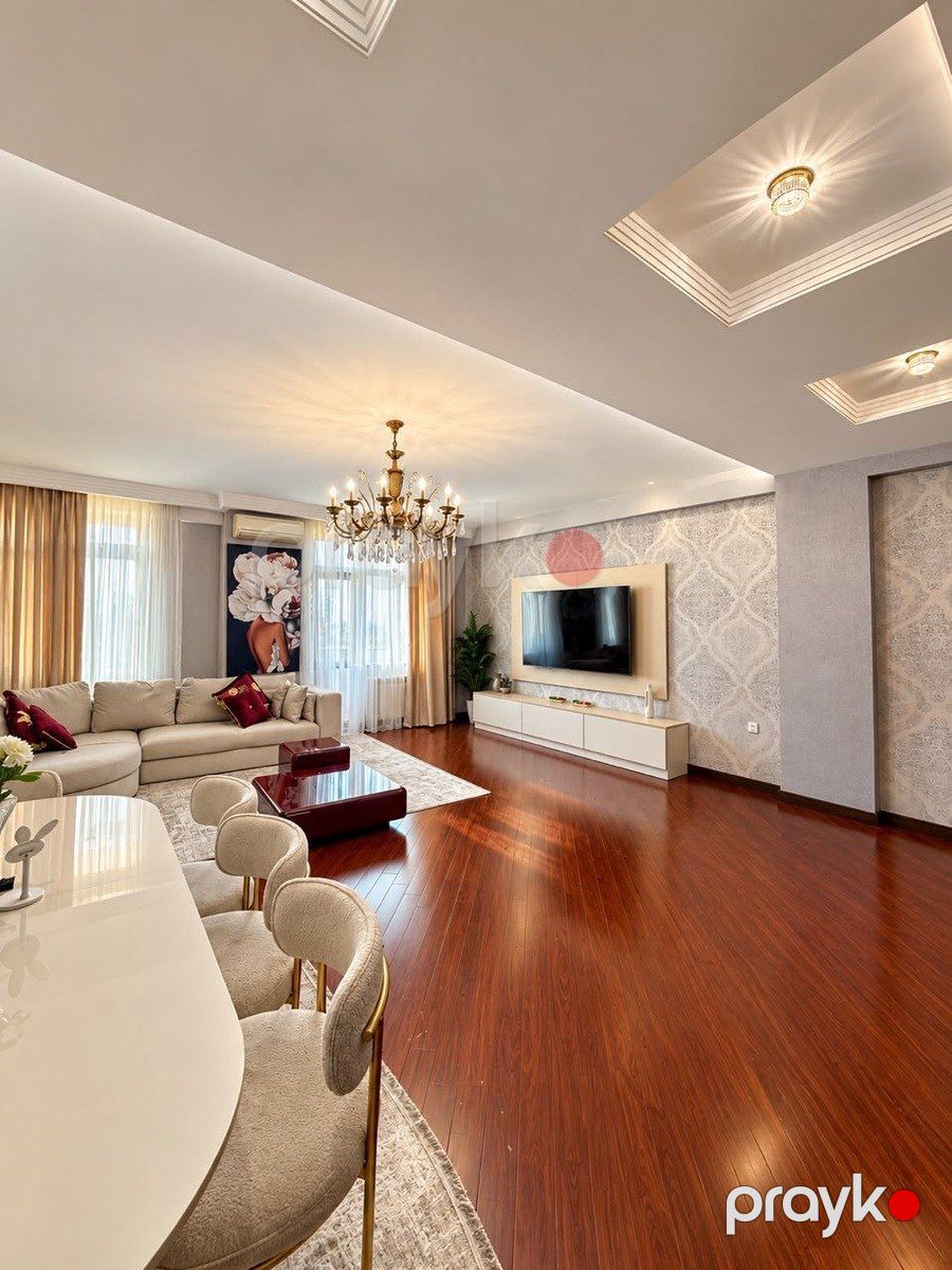 Satılır 3 otaqlı yeni tikili 140 m² — Mənzil, Bakı (4)
