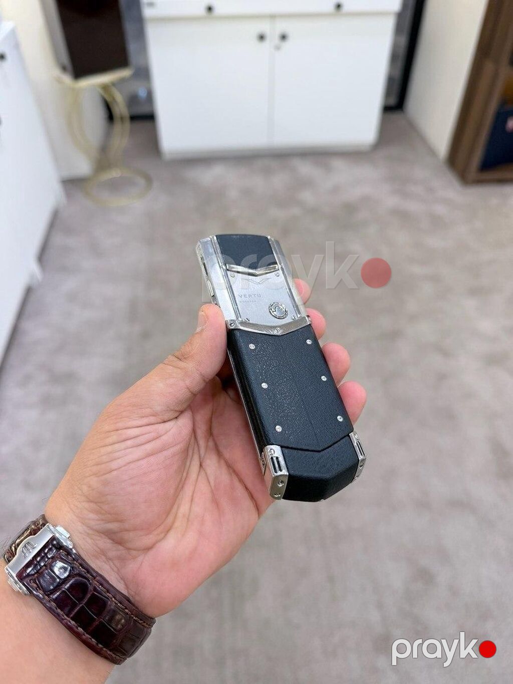 Vertu 4 GB, rəng - Gümüşü, Düyməli — Vertu, Bakı (7)