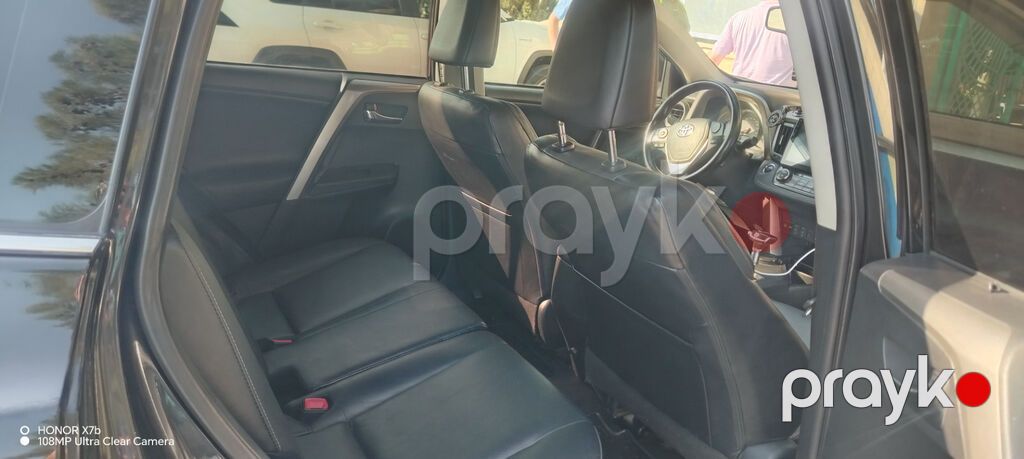 Rav 4 il 2014 maşında detal dəyişim olmayıb makler lər maşın — Avto, Bakı (3)
