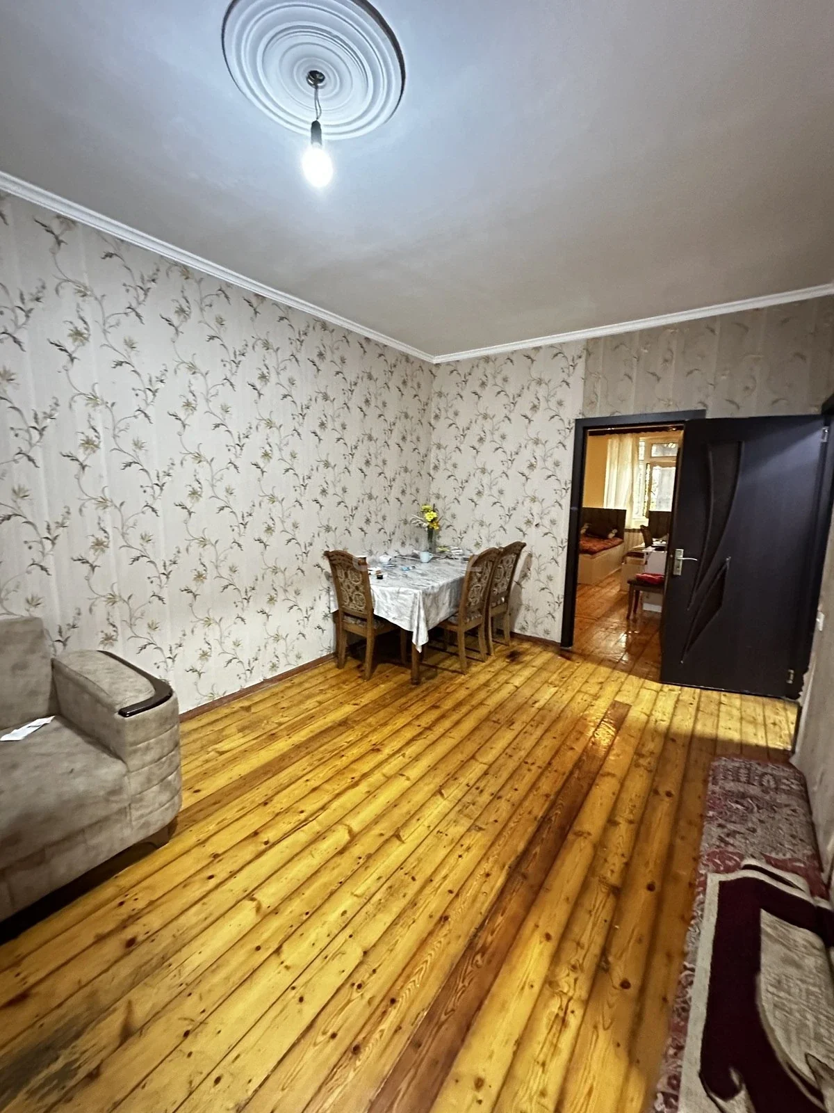 2 otaqlı orta təmirli mənzil satılır 5-ci mikrorayonda — Mənzil, Bakı (10)
