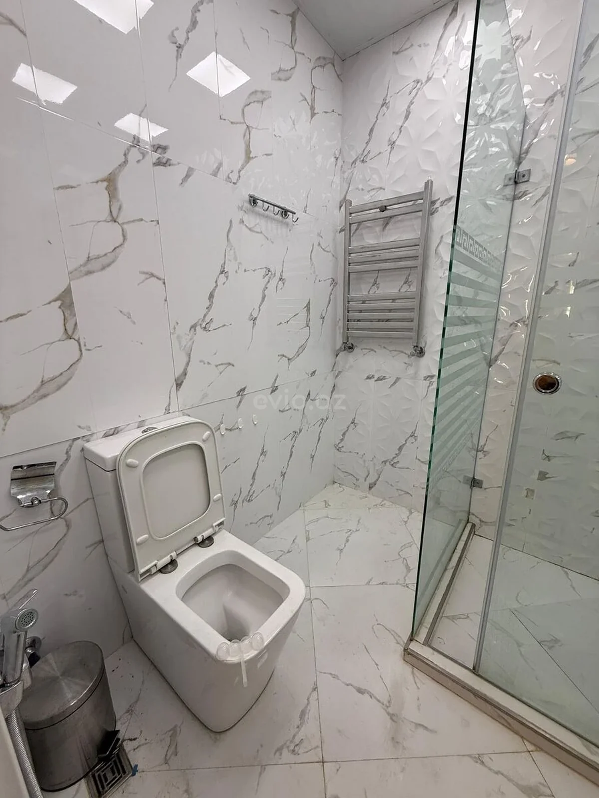 Kirayə 3 otaqlı mənzil 20 Yanvar metrosu yaxınlığında — Mənzil, Bakı (5)