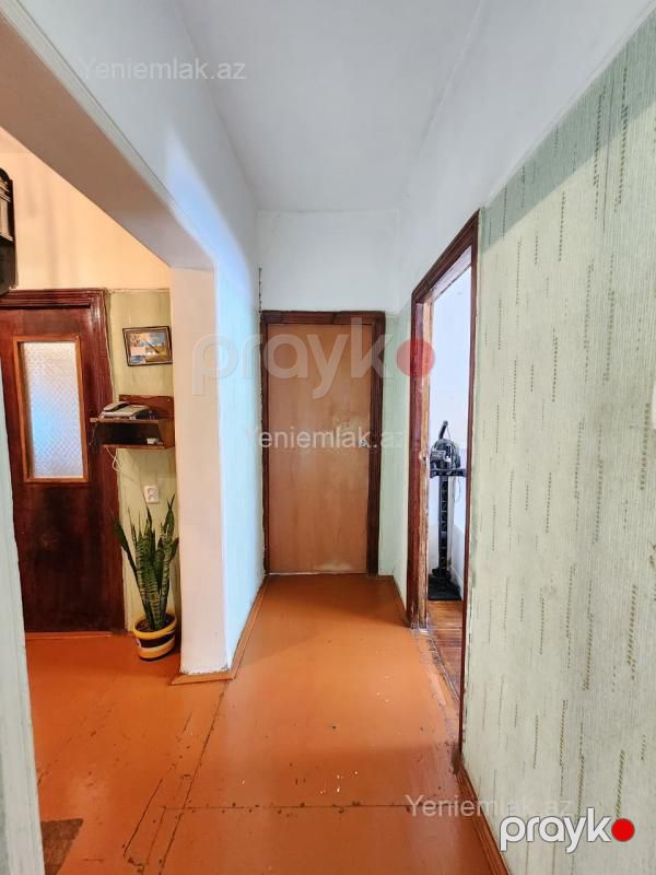 Satılır 3 otaqlı Bina evi menzil (Köhnə tikili), 70 m², 6-cı mikrorayon — Mənzil, Sumqayıt (9)
