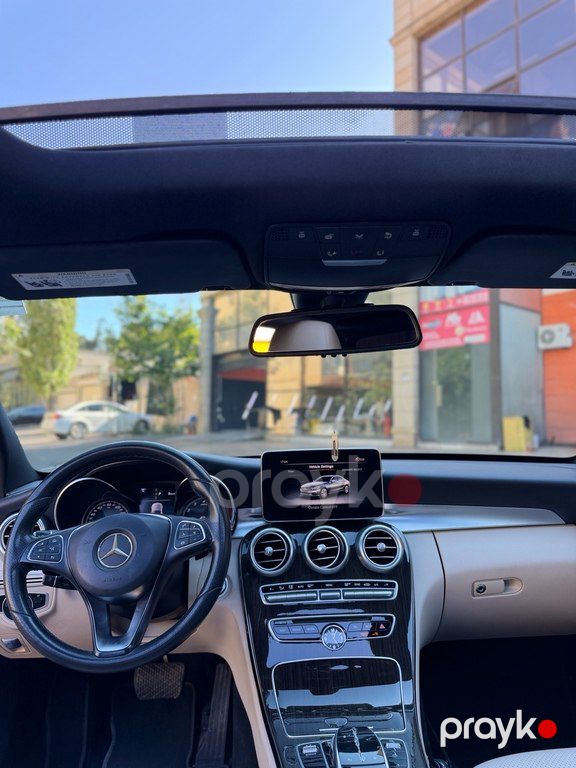 Mercedes C 300, 2.0 L, 2018 il, 117 000 km — Avtomobillər, Bakı (10)