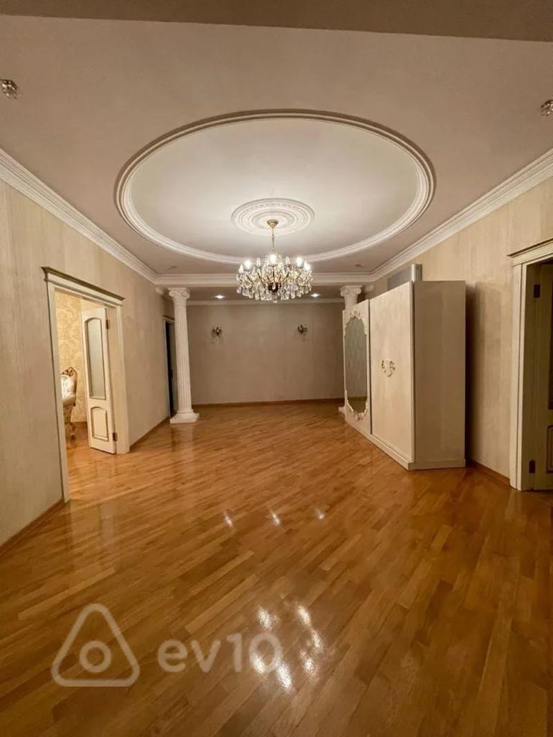 3 otaqlı mənzil, 200 m², Afiyəddin Cəlilov 26 — kirayə — Mənzil, Bakı (3)