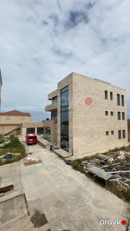 Satılır 12 otaqlı həyət evi/bağ evi 870 m² — Ev, villa, Bakı (5)