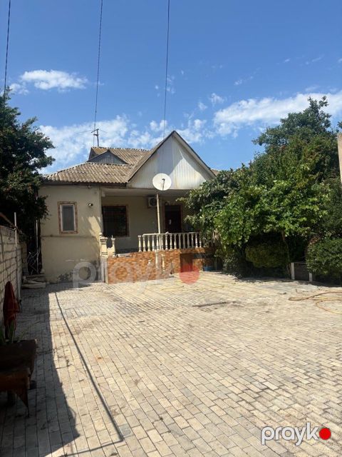 Satılır 3 otaqlı həyət evi/bağ evi 147 m² — Bakı