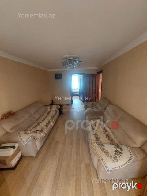Satılır 3 otaqlı Bina evi menzil (Köhnə tikili), 82 m², 1-ci mikrorayon — Sumqayıt