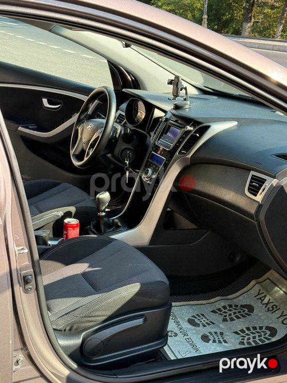Hyundai i30, 1.6 L, 2012 il, 207 000 km — Avtomobillər, Şəki (12)