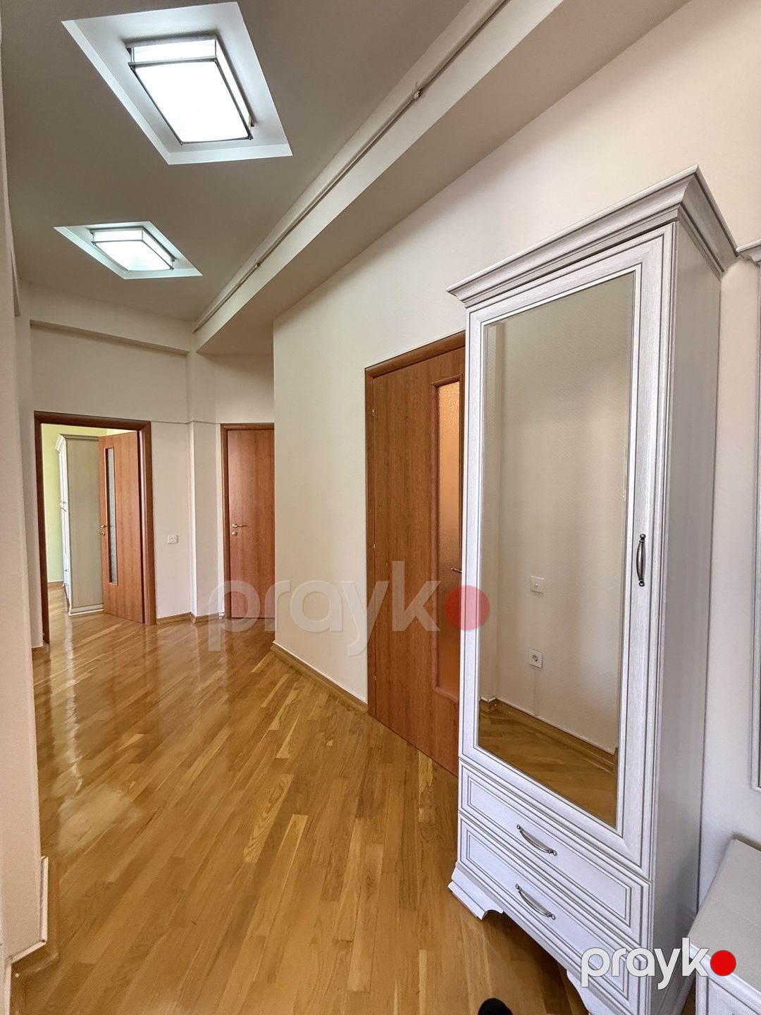 Satılır 4 otaqlı köhnə tikili 134 m² — Mənzil, Bakı (2)