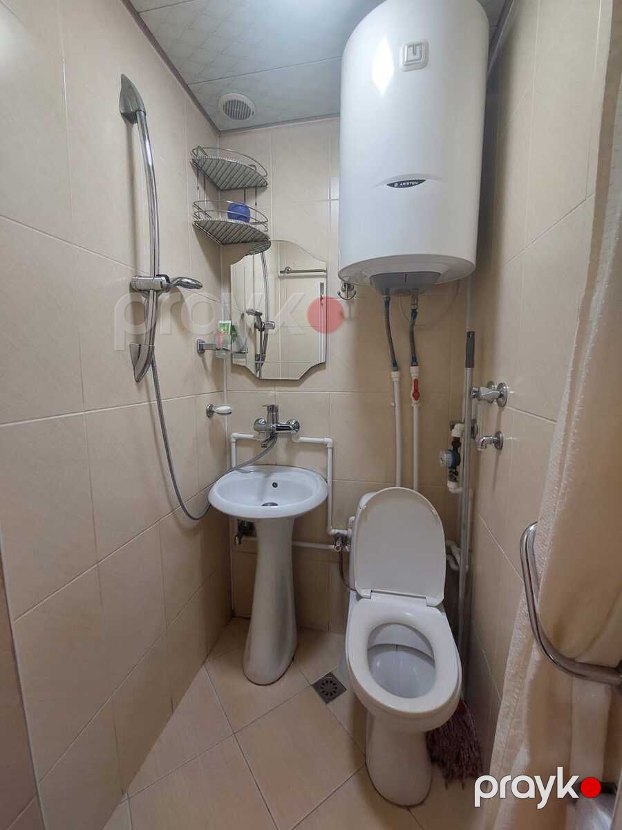 Satılır 2 otaqlı köhnə tikili 55 m² — Mənzil, Bakı (10)