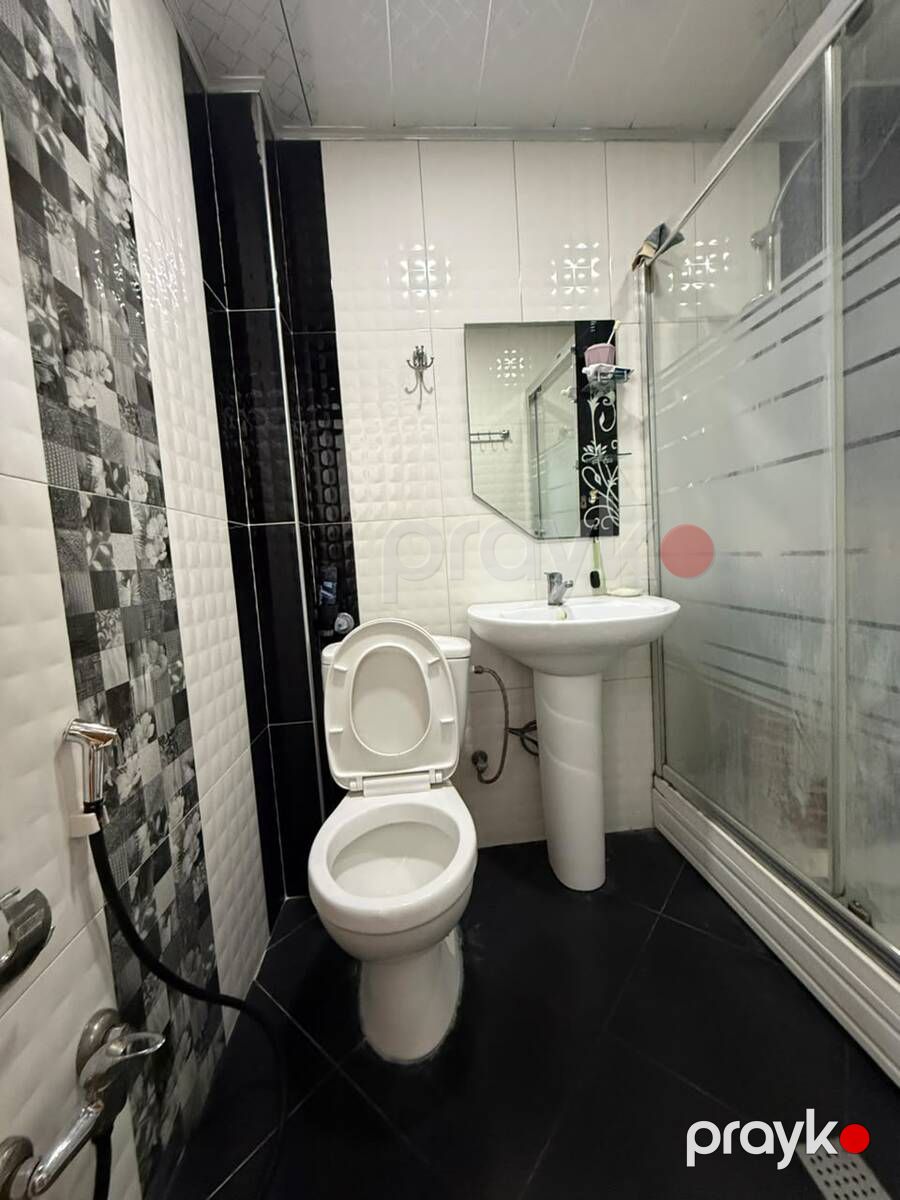 Satılır 2 otaqlı köhnə tikili 60 m² — Mənzil, Bakı (12)