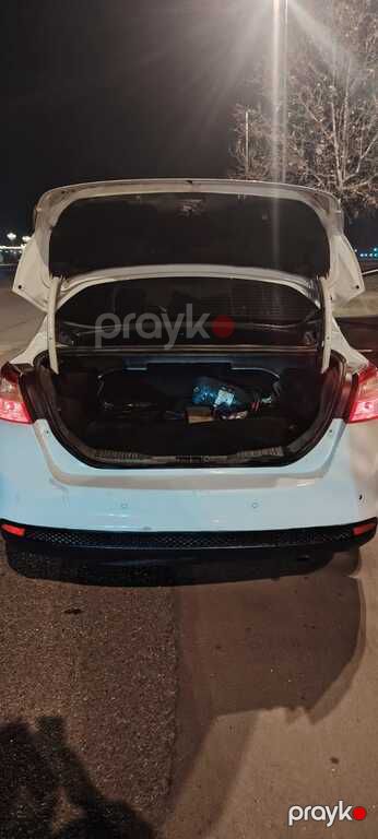 Ford Focus, 1.6 L, 2014 il, 300 000 km — Avtomobillər, Gəncə (3)