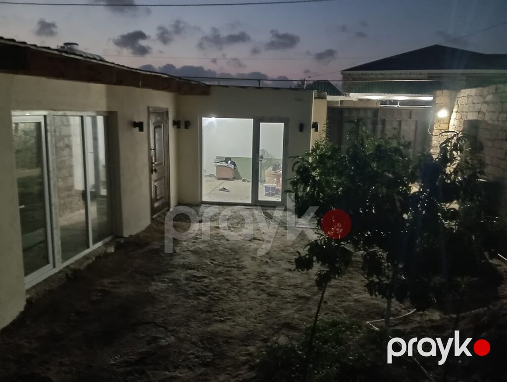 1 mərtəbəli həyət evi - Həyətyanı sahə: meyvə ağacları ilə kiçik bağ — Ev, villa, Bakı (2)
