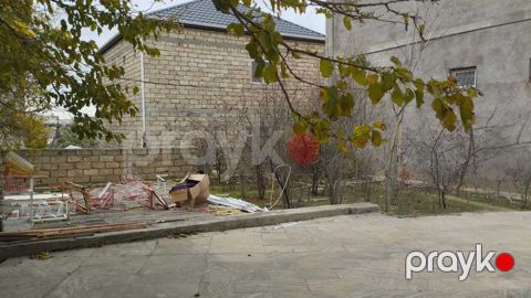 Satılır 5 otaqlı həyət evi/bağ evi 240 m² — Bakı