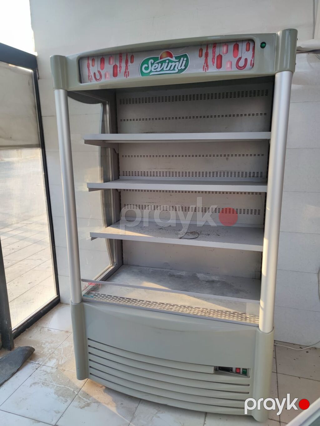 Divan 600azn satılır. Az istifadə olunub açılır bazalıdı. Ölçü 2,10×3 — Mebel, Bakı (2)
