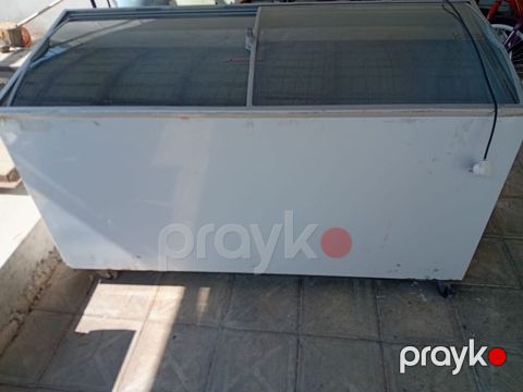 *Seva Xırdalan* Türkiyənin Uğur firmasinin dondurucusu satìlir. Olcu — Bakı