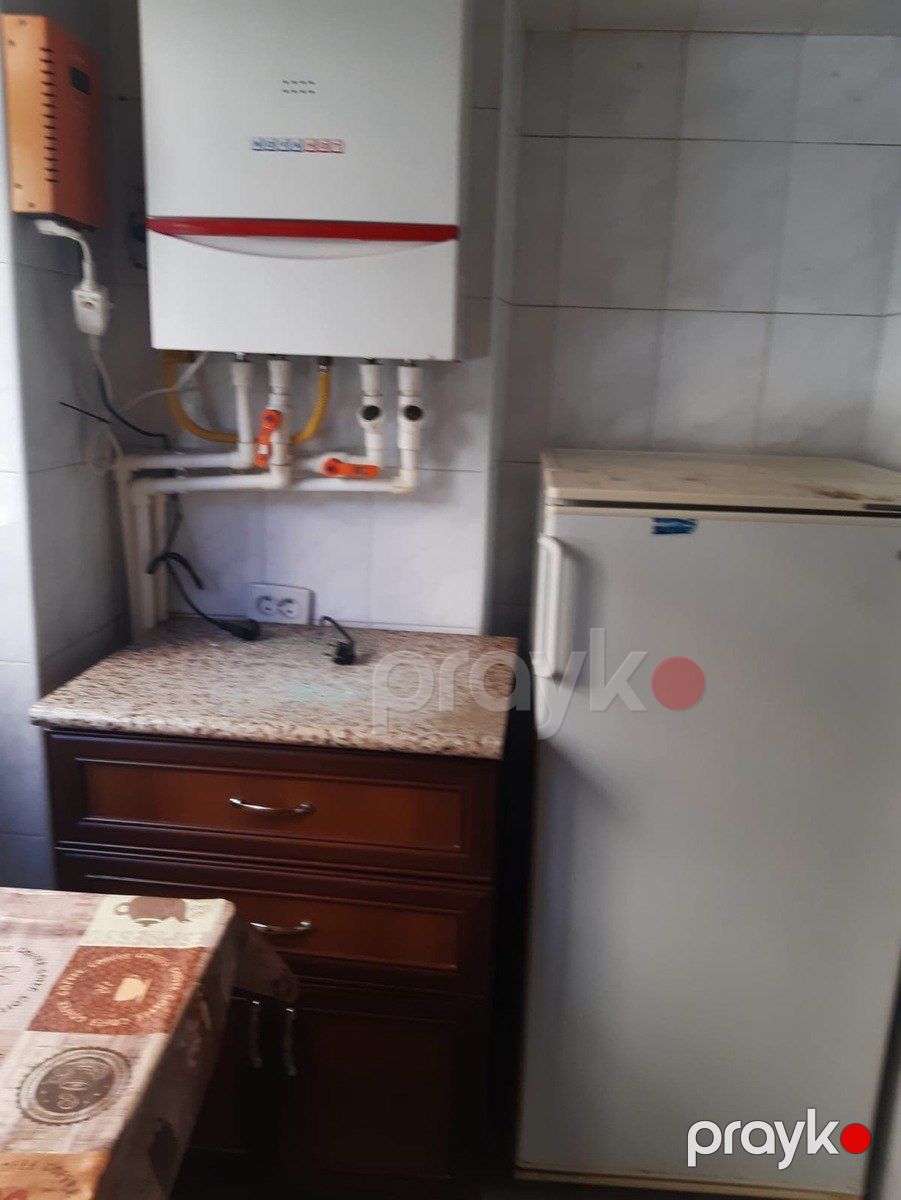 İcarəyə verilir 3 otaqlı köhnə tikili 40 m² — Mənzil, Bakı (7)