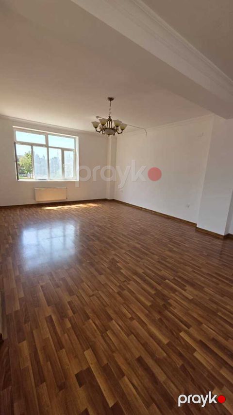 Satılır 3 otaqlı yeni tikili 148.5 m² — Bakı
