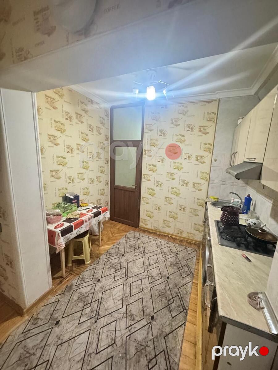 Satılır 2 otaqlı köhnə tikili 65 m² — Mənzil, Bakı (9)